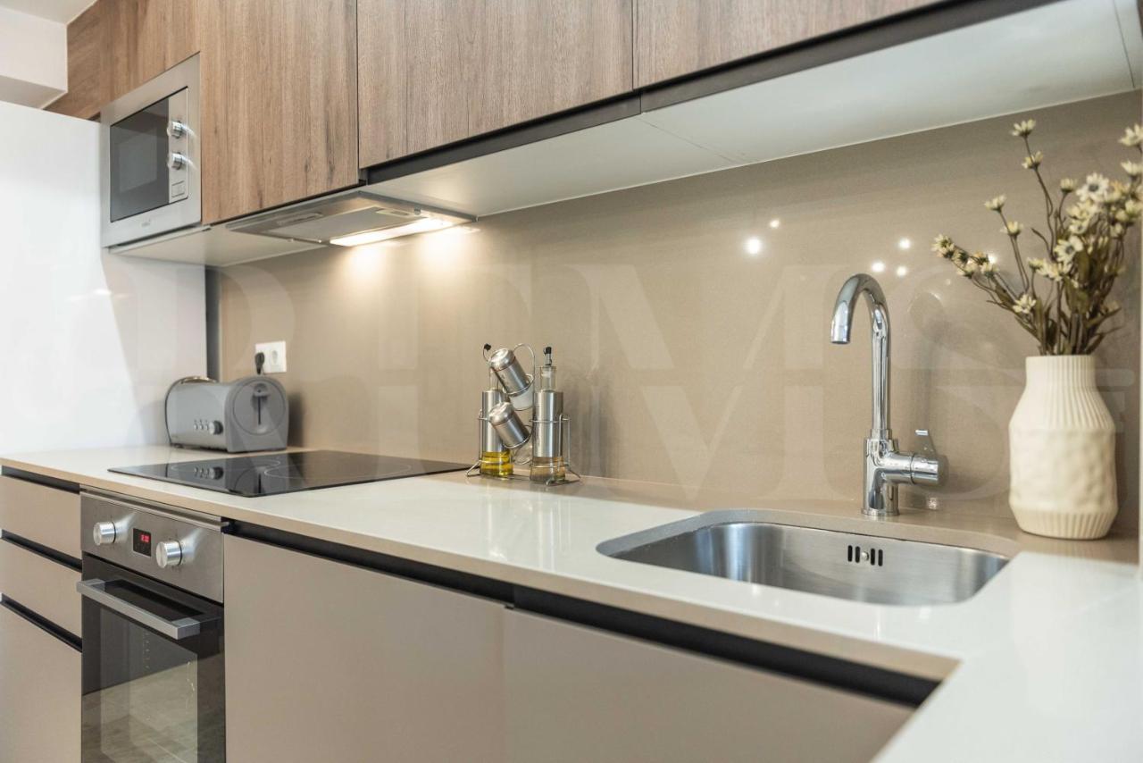 Lovely Duplex With Private Parking Near City Center By Rems Málaga Exterior foto